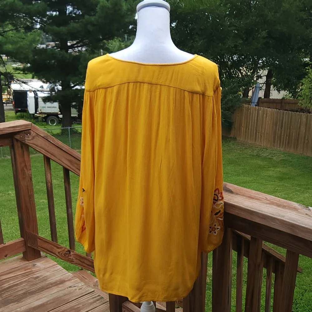 St John's Bay yellow mustard blouse XL